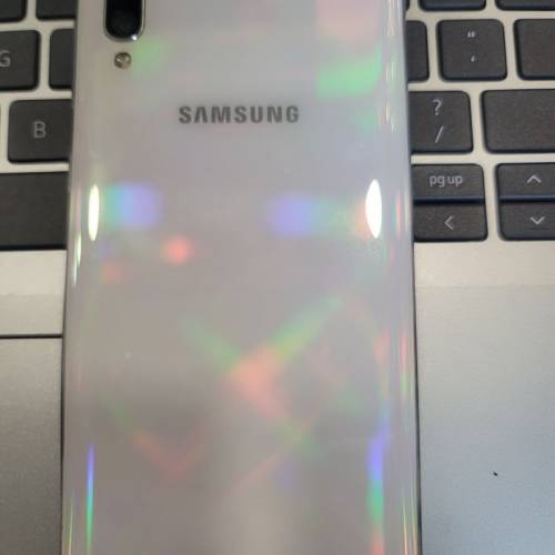 Samsung  a70  白色 零件機
