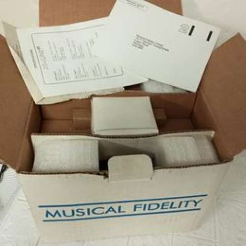 Musical fidelity X-LPS 黑膠放大.mm.mc.原箱
