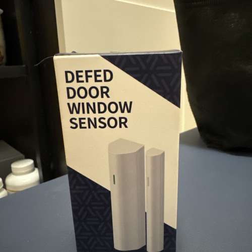 Lifesmart door sensor