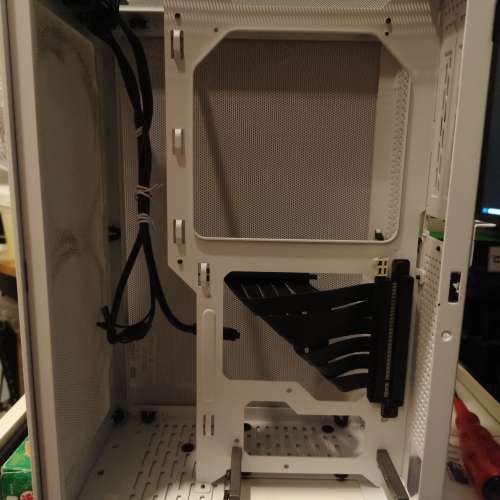 SSUPD meshlicious pcie3.0 itx 機箱缺開機制鍵 (內文詳)