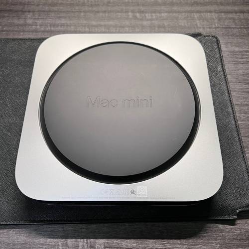 Apple mac mini M2 8G ram 256G SSD