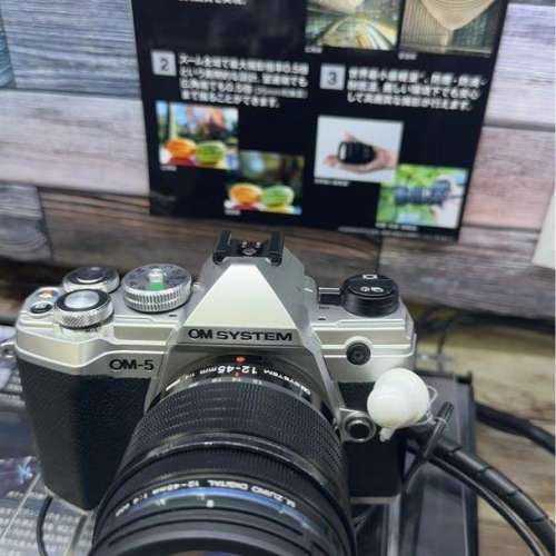 奥林巴斯 Olympus om-5 全新 帶12-45mm pro鏡頭