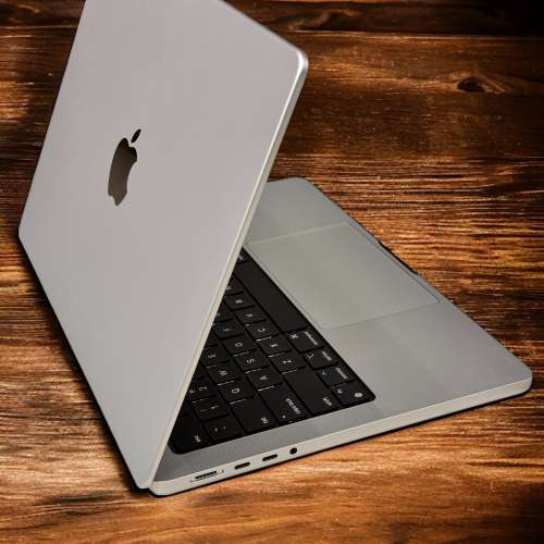 Macbook Pro 16inch 2021 m1 max 64GB RAM 1T 仲有 AppeCare