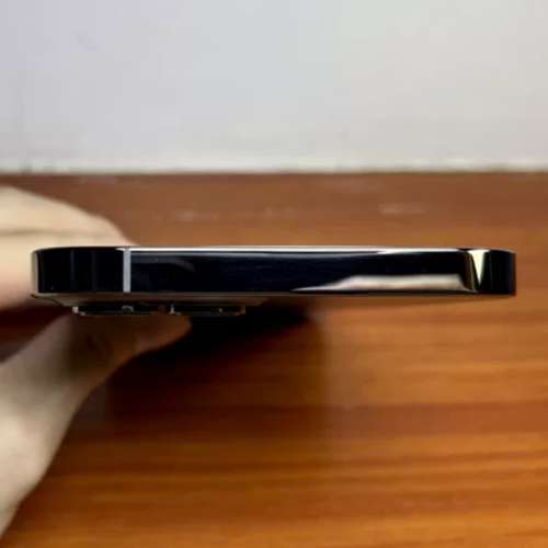 99%new iPhone13 Por Max 1TB ，電池效能88 % ，功能全正常，全原裝