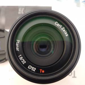 Zeiss 32mm f1.8 E mount apsc