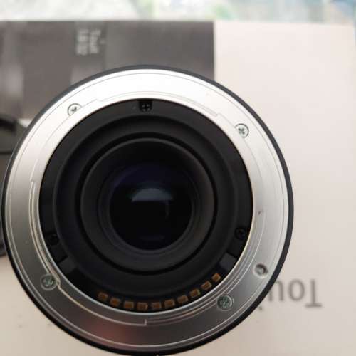 Zeiss 32mm f1.8 E mount apsc