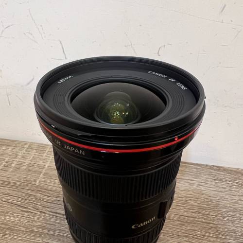 Canon EF 16-35mm f/2.8 L II USM