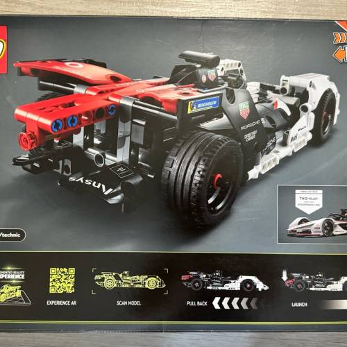 全新 LEGO 42137 Formula E Porsche 99X Electric (殘盒)