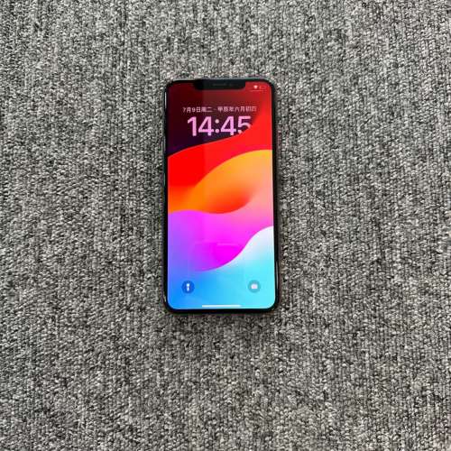 iPhone XS Max 512G  金色，使用原裝case 同貼mon貼，新淨，電池效能仲100％
