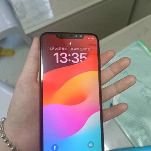 iPhone XS Max 512G，使用原裝case 同貼mon貼，新淨，電池效能仲100％