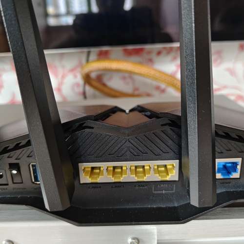 ASUS RT-AX82U (AX5400) 雙頻 WiFi6 &nbsp;電競路由器(黑色)