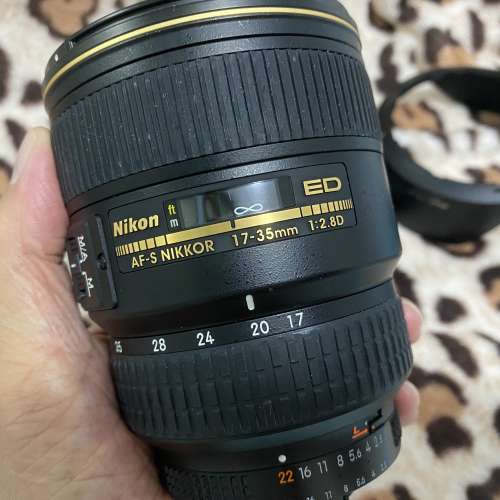 Nikon AF 17-35 f2.8