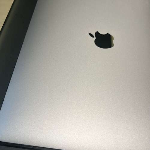 Apple MacBook Pro 13” 2018 with Touch Br