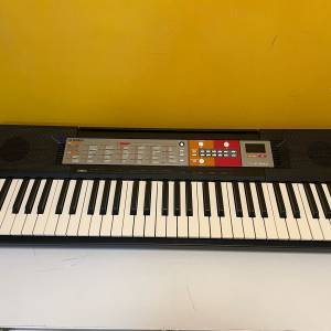 yamaha PSR F50