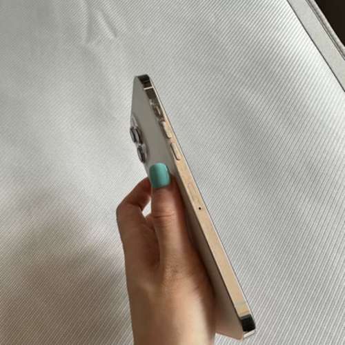 Apple iPhone 12 Pro Max 256G～ 電池效率100 ％，5G雙咭，隨機跟一個原裝保護套同...