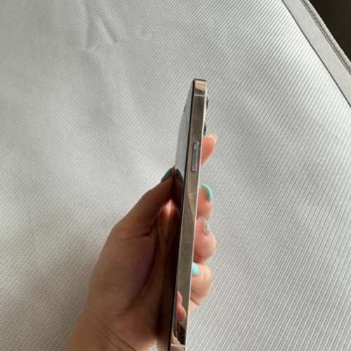 Apple iPhone 12 Pro Max 256G～ 電池效率100 ％，5G雙咭，隨機跟一個原裝保護套同...