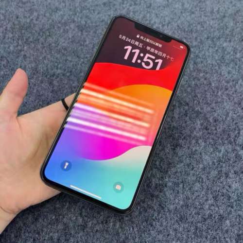 Apple iPhone XS Max 512G  金色，贈原裝case 同貼mon貼，新淨，電池效能仲100％