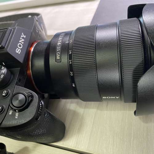 a7r4 gm1635