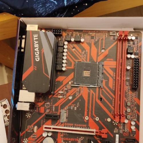 （有時開唔到機）B450...
B450M DS3H (rev. 1.x)