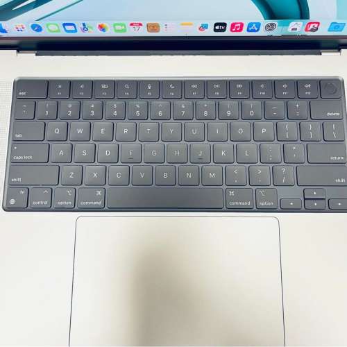 (荃灣實體店，全新機未使用品16寸 M1 max😍)Apple macbook pro 16 inch/M1 max chi...