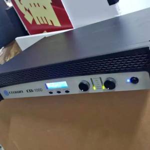 Crown cdi1000 Amplifier (兩部$2500)