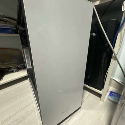 I7 8700k 水冷 z370 8 gb ram x2