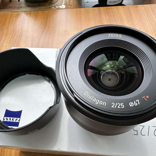Batis 25mm f/2 FE Sony