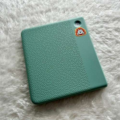 白色 樂天 Rakuten Kobo Libra Colour 7吋 電子書閱讀器 連 磁感應保護殼