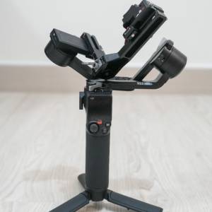 DJI RS 3 Mini 相機無反穩定器
