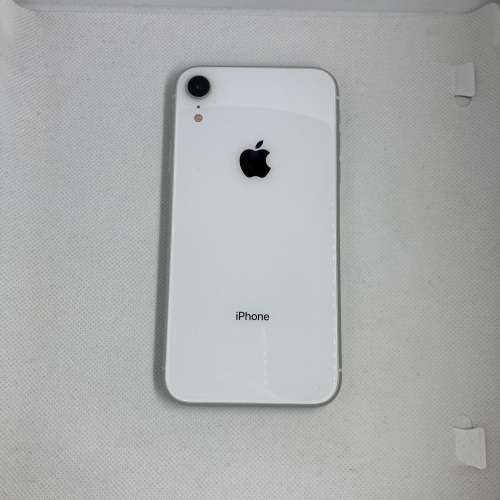 $(1) 95% iPhone XR 128GB 白色  港行 淨機