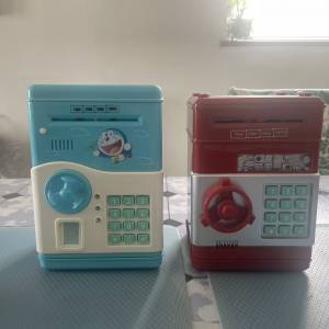 電子存錢機 2 個