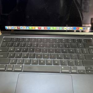 Macbook air 2022 13 M2