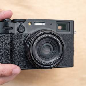 全新現貨 FUJIFILM 富士 X100VI 黑色行貨 可以31/8前一齊去買機