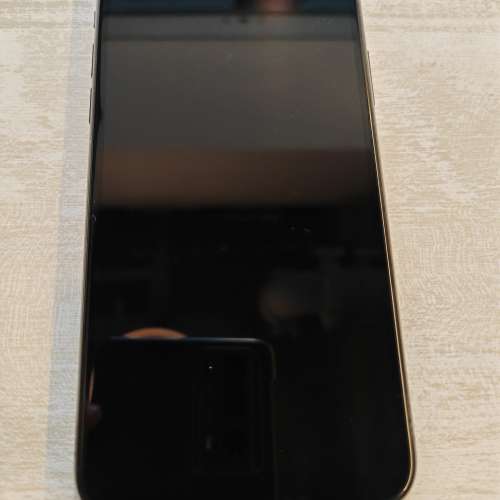 iPhone Xs 行貨256Gb 黑色 外觀85新  功能正常 電池健康度 100%