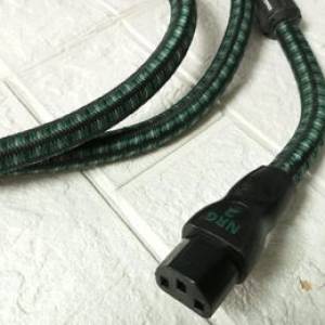 Audioquest NRG-2 power cable 1.8m長