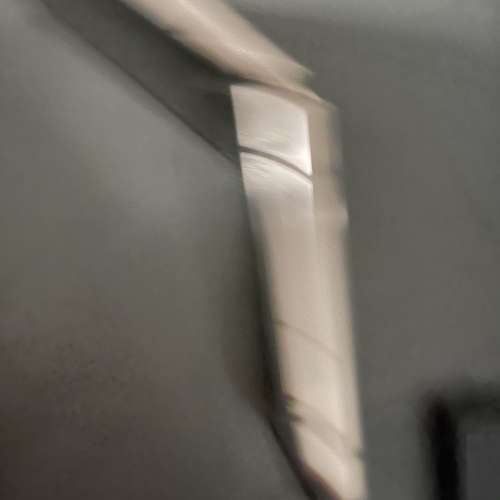 三星flip 4（爆屏可以著機）