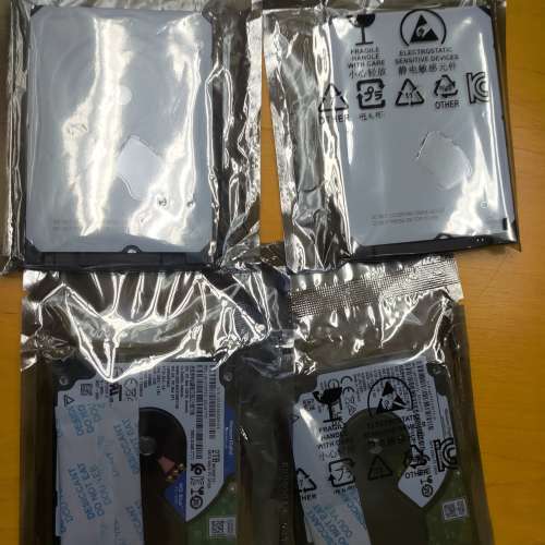 100%全新 WD 2TB Blue WD20SPZX 2.5" SATA 5400rpm 128MB Cache HDD