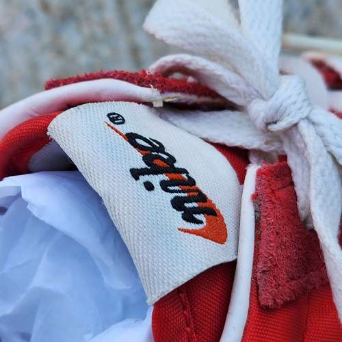 Nike 復刻版波鞋