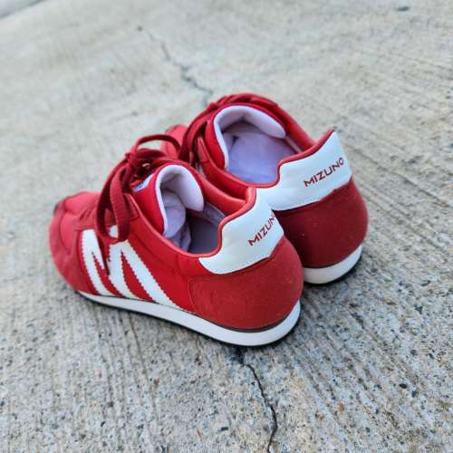 Mizuno 復刻版波鞋