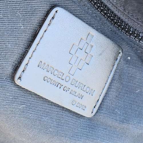 Marcelo Burlon 軍式旅行袋