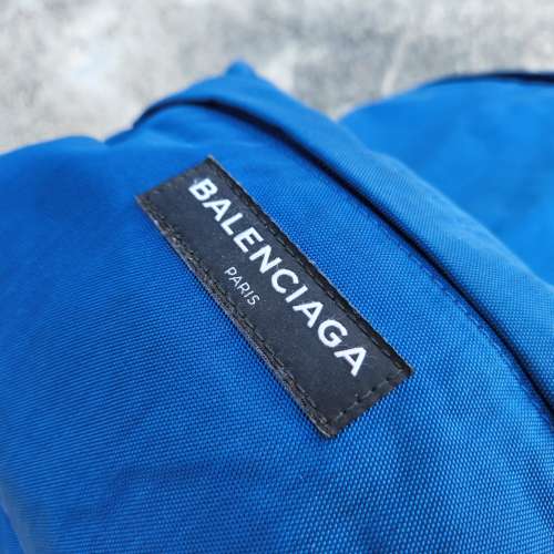 Balenciaga 藍色背包