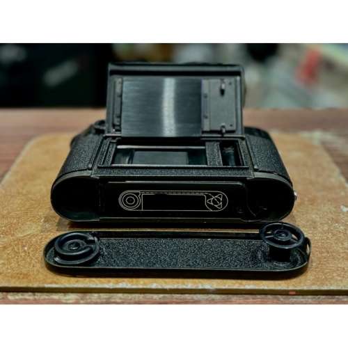 Original Black Paint Leica M4 Rangefinder Film Camera