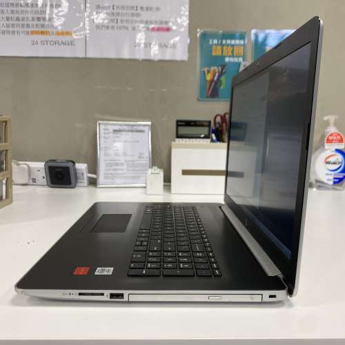 [大Mon] HP Laptop 17 (獨顯 / 10代4核 i5 / 17.3" 全高清 / Win 11 / 永久 Office...