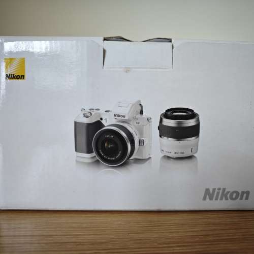 Nikon1V2 mirrorless DSLR camera double lens Set