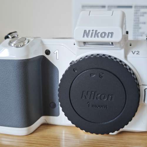 Nikon1V2 mirrorless DSLR camera double lens Set