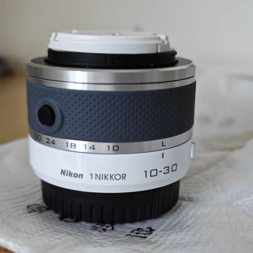 Nikon1V2 mirrorless DSLR camera double lens Set