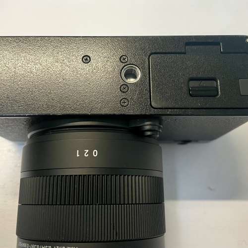 富士 Fujifilm X-E4 (淨機身) 不連鏡頭