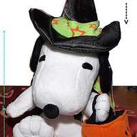 萬聖節 音樂史努比公仔Snoopy Doll (movable & with music) use 3 "AAA" batteries