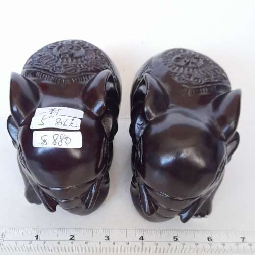 沉香木雕擺件，單一款價錢如照片顯示，一手三款，包括一對大象一套靈芝，一個觀音。...