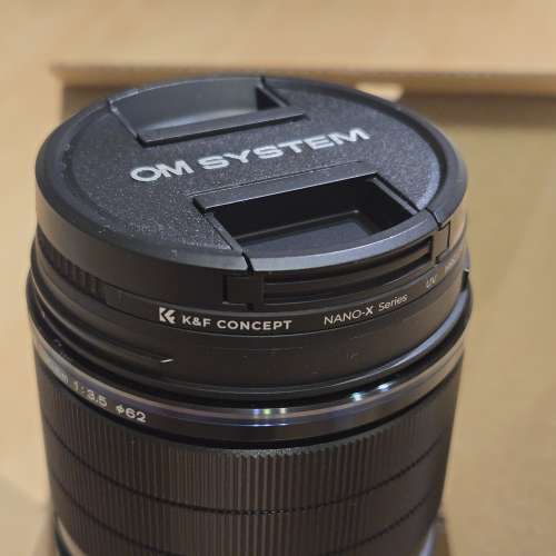 Olympus OM 90mm macro 3.5 pro (行像有保，接近全新）